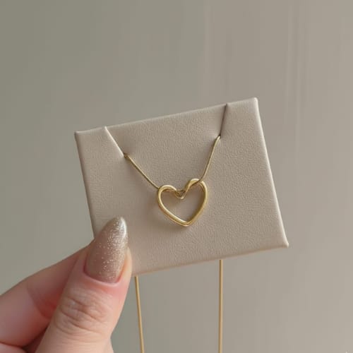 Stainless Steel Anti-Tarnish Twisted Heart Pendant Necklace